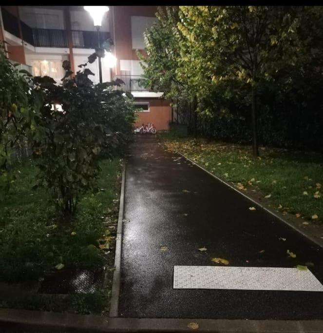 Joli Appartement Avec Jardin Et 2 Parkings Prives Аржантей Екстер'єр фото