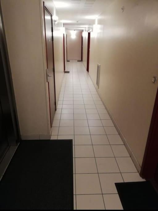 Joli Appartement Avec Jardin Et 2 Parkings Prives Аржантей Екстер'єр фото